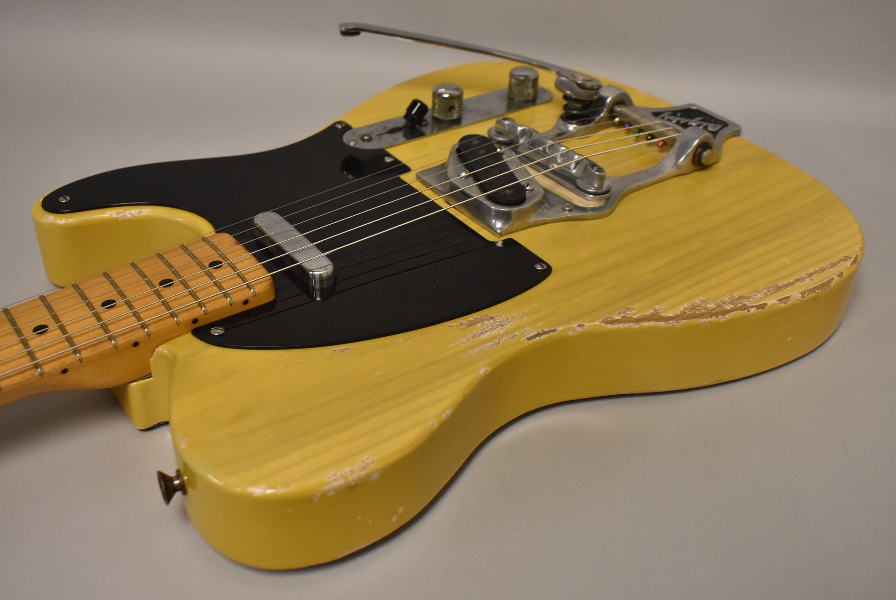 1950 Fender Broadcaster Blackguard Butterscotch Blonde w/HSC – Imperial ...