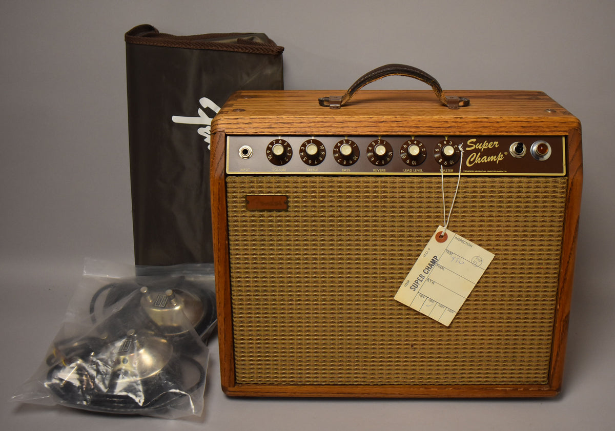 1982 Fender Super Champ Pro Series Wood Cabinet European Version w