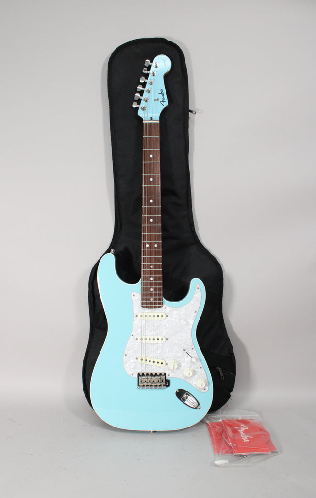 2018-Fender-Made-In-Japan-Limited-Edition-FSR-Hybrid-II-Aerodyne-Stratocaster-Daphne-Blue-Gig-Bag