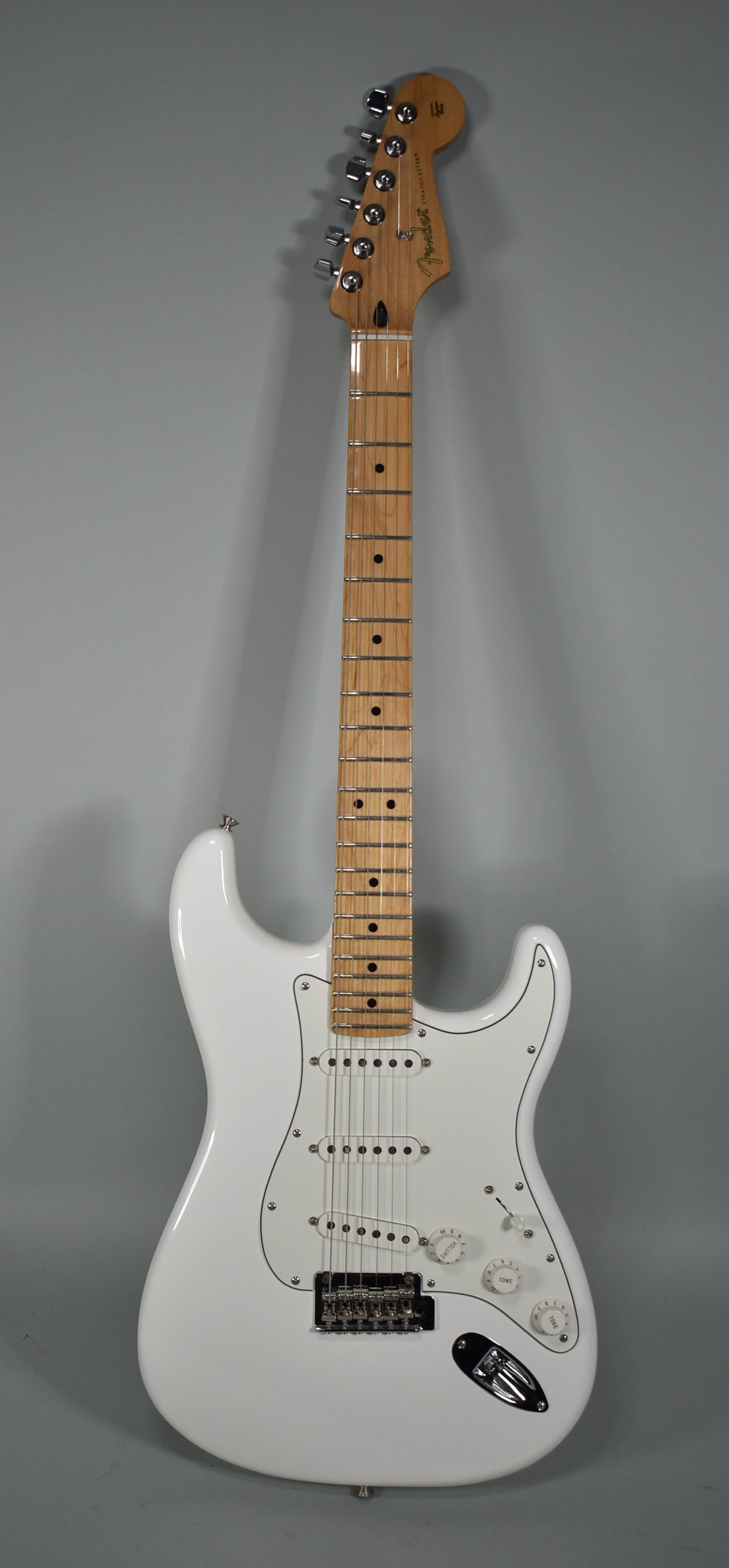 Fender　Player　White-　Stratocaster　Polar