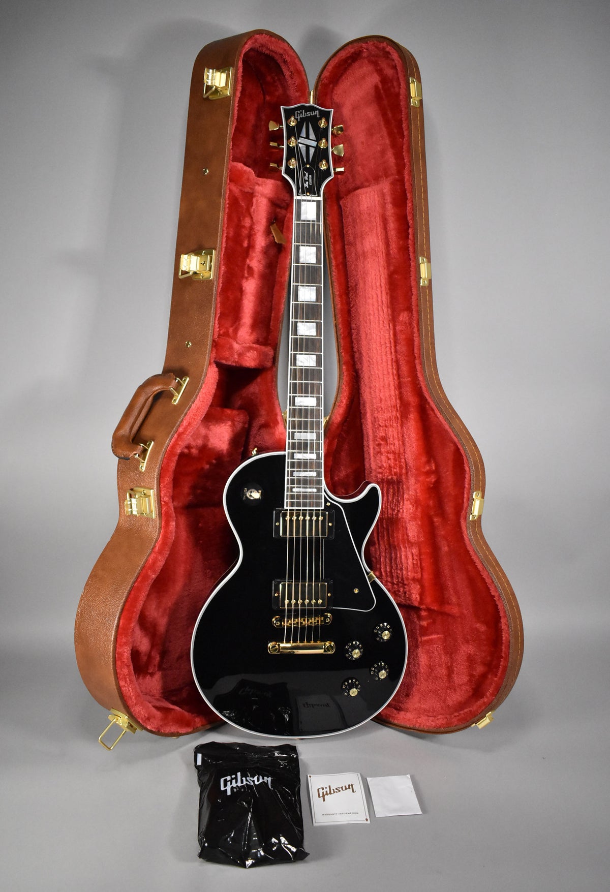 2025 Gibson Les Paul Custom 70s | Ebony Finish W/OHSC – Imperial