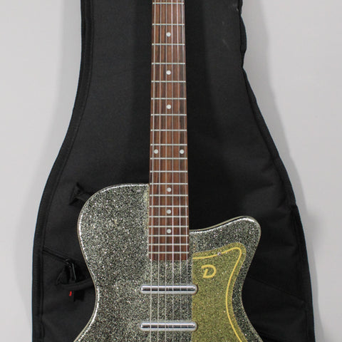 Danelectro-56-U3-Silver-Sparkle-1