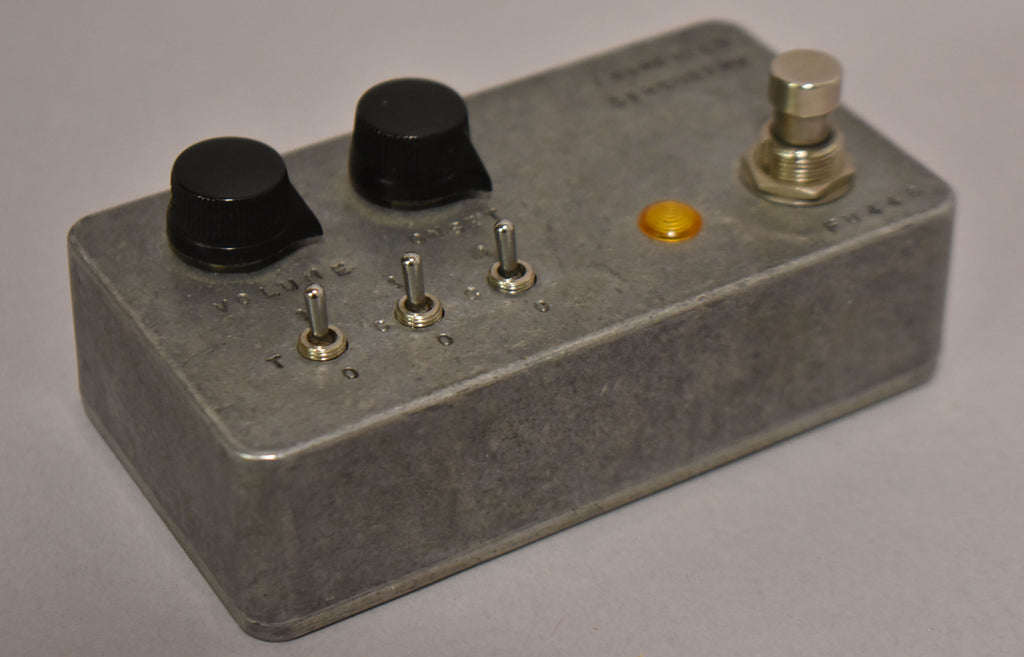 Fairfield-Circuitry-Unpleasant-Surprise-Fuzz-Gate-Pedal-Imperial-Vintage-Guitars-Sell