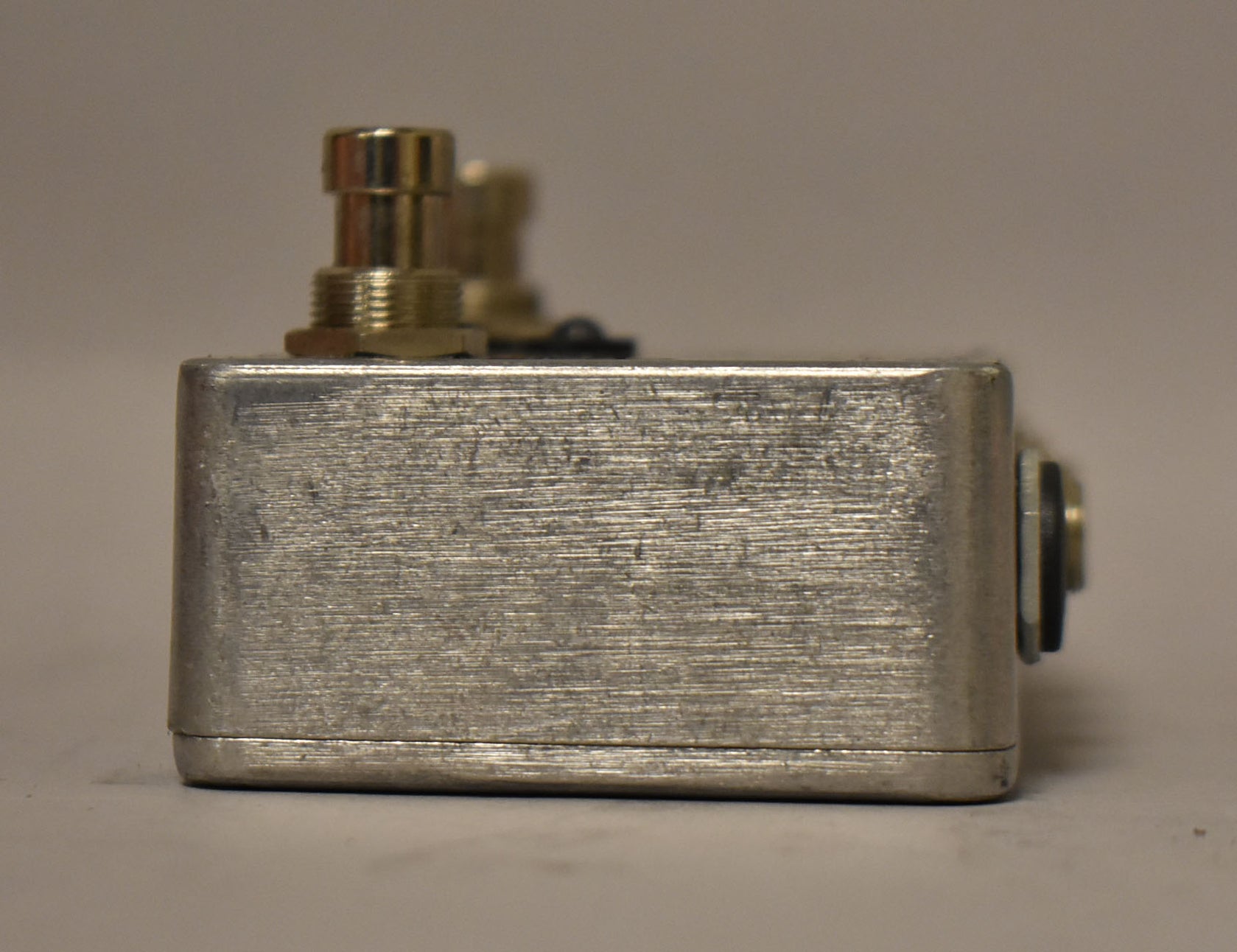 Loop-Master ABC Switcher Box – Imperial Vintage Guitars