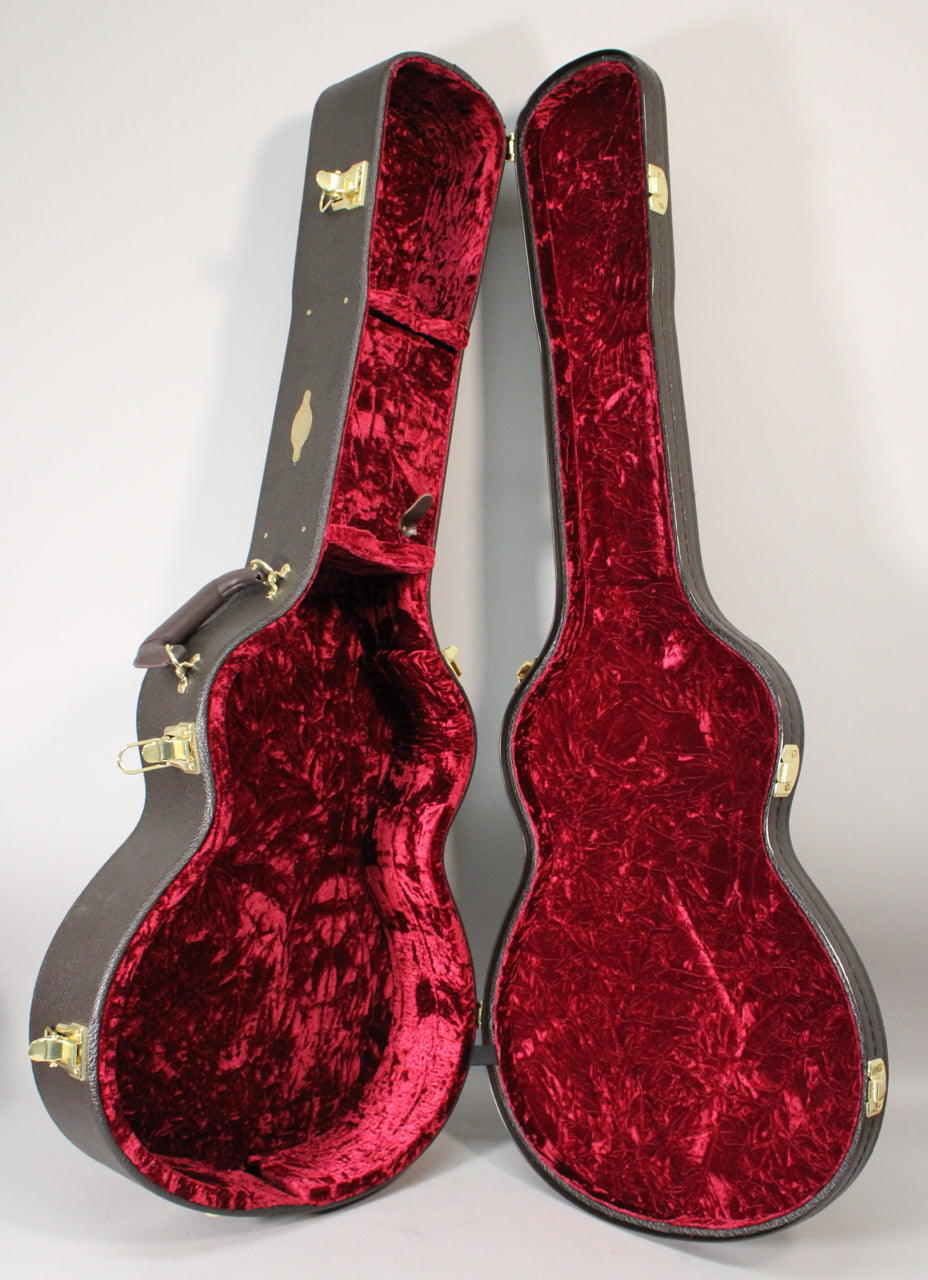 Taylor Grand Auditorium Series Acoustic Hard Case Brown/Red Velvet 