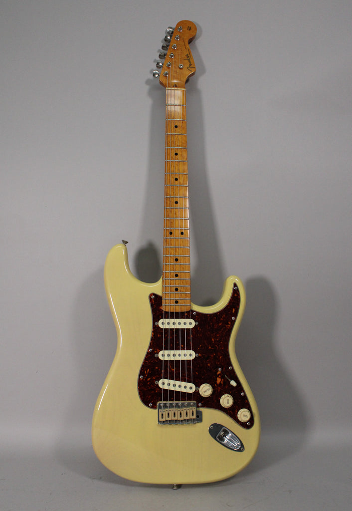 Warmoth-Partscaster-Birdseye-Maple-Neck-Vintage-Blonde-Finish