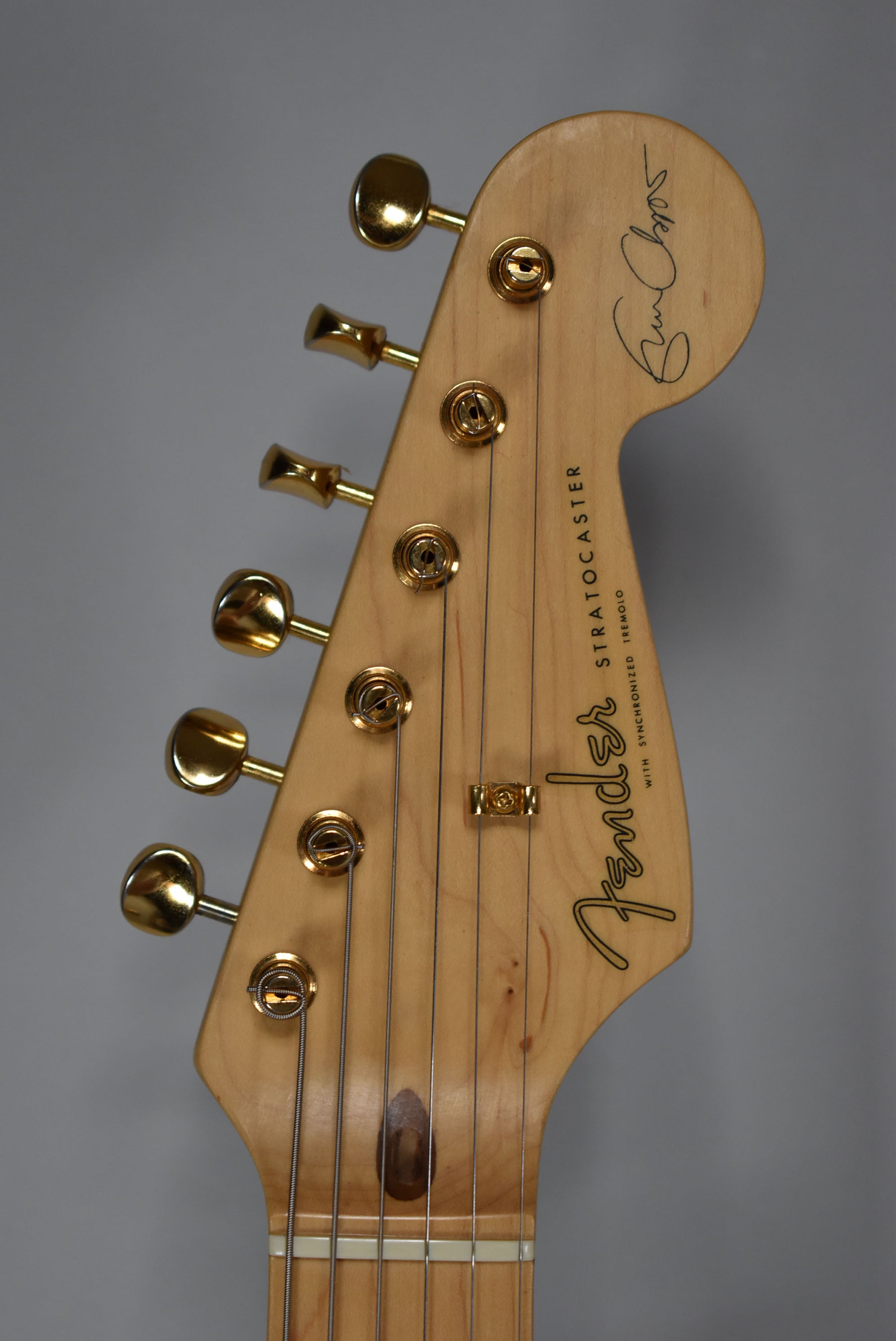 1989/1991 Fender Custom Shop Eric Clapton Stratocaster Gold Leaf w/OHS
