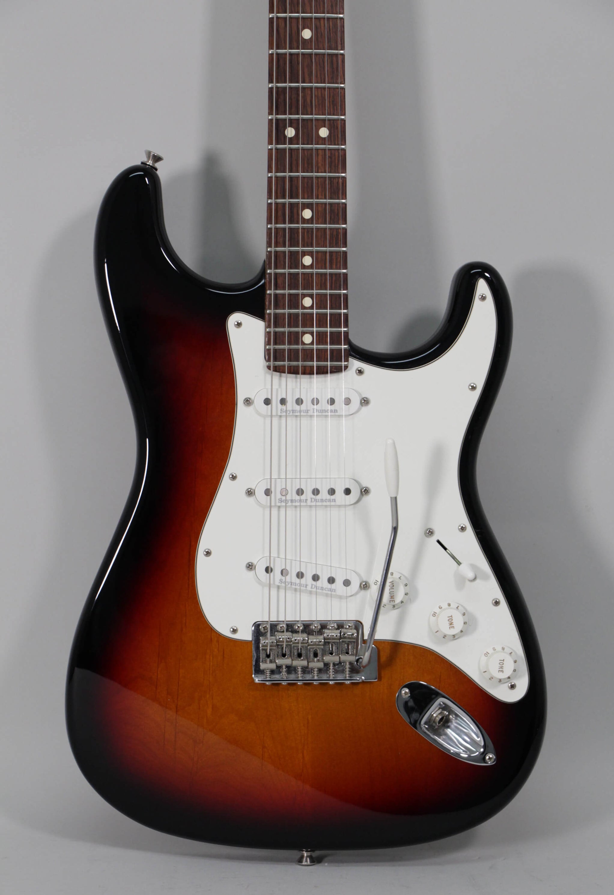 2011 Fender American Special Stratocaster Sunburst Electric Guitar